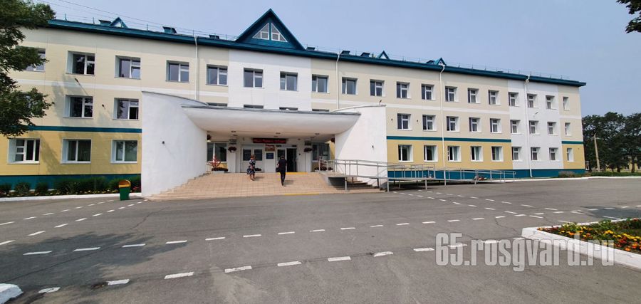 Сахалинские росгвардейцы в составе межведомственной комиссии начали приёмку образовательных учреждений
