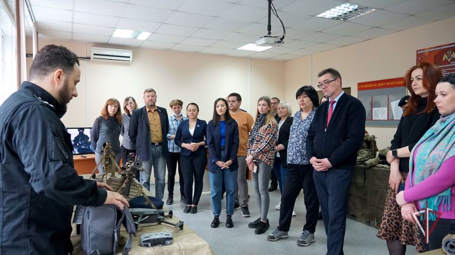 В Южно-Сахалинске открыли выставку о героях и судьбе спецназа к юбилею отряда "Редут" 