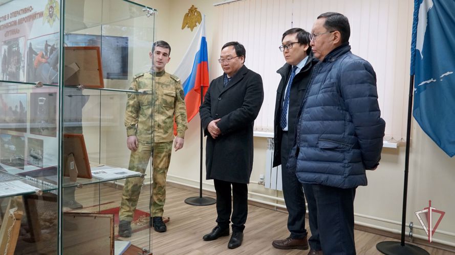 Память якутского воина почтили в Управлении Росгвардии по Сахалинской области