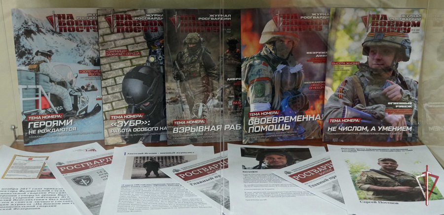 В управлении Росгвардии по Сахалинской области открыли выставку о работе ведомственной пресс - службы