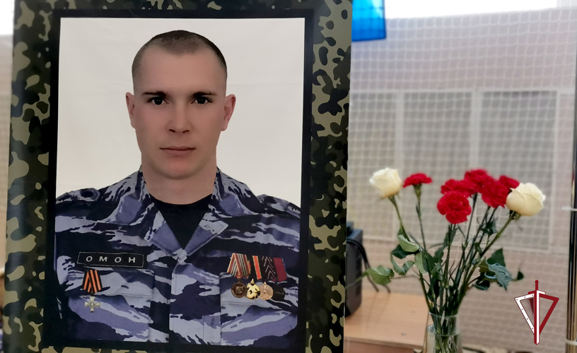 Турнир по боксу памяти ветеранов боевых действий Яна Марчука и Владимира Меньшенина открыли в Корсакове 