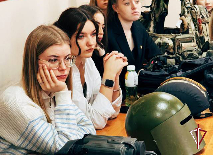 «Они такие сильные, мужественные и смелые» - в Южно-Сахалинске росгвардейцы спецназа рассказали о своей службе 