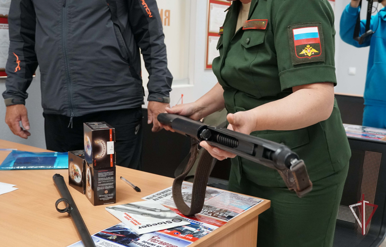 На Сахалине набирает обороты сдача гражданского оружия для специальной военной операции 