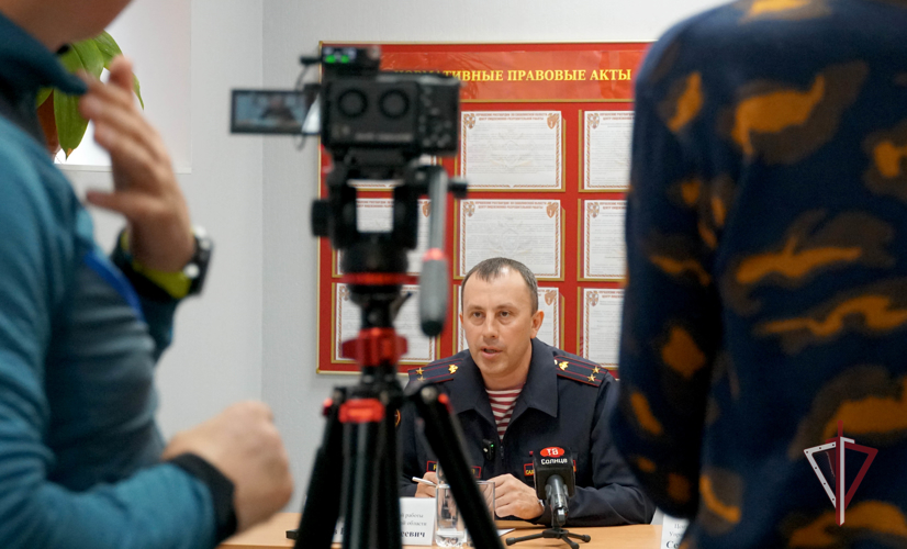  В управлении Росгвардии по Сахалинской области состоялся брифинг по контролю оборота оружия и частной охранной деятельности 