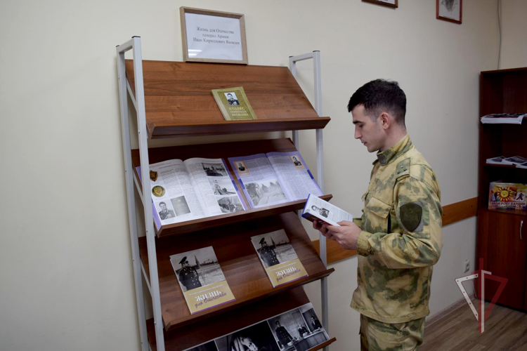 В Южно-Сахалинске прошли мероприятия к 106-летию со дня рождения генерала армии И.К. Яковлева