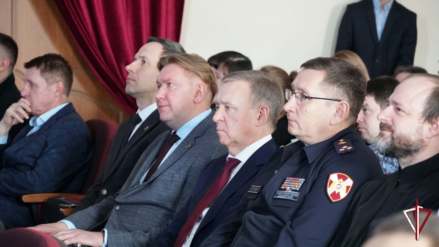 День войск национальной гвардии Российской Федерации отметили сахалинские росгвардейцы 