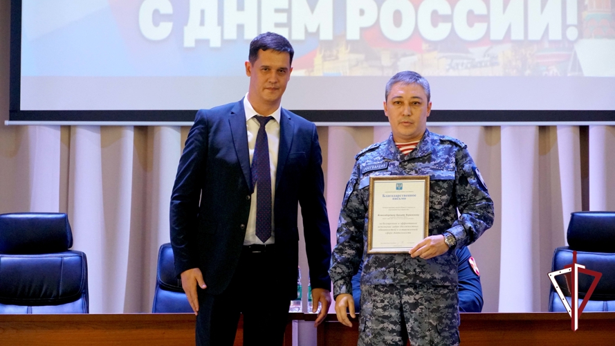 Торжественное награждение, приуроченное ко Дню России, состоялось в Росгвардии на Сахалине