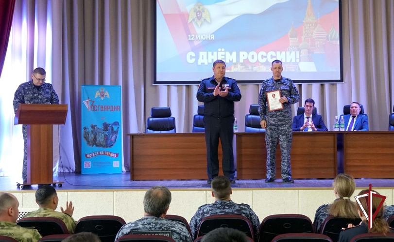 Торжественное награждение, приуроченное ко Дню России, состоялось в Росгвардии на Сахалине