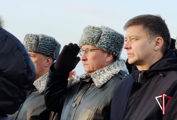 Сахалинские росгвардейцы почтили память павших героев Отечества 