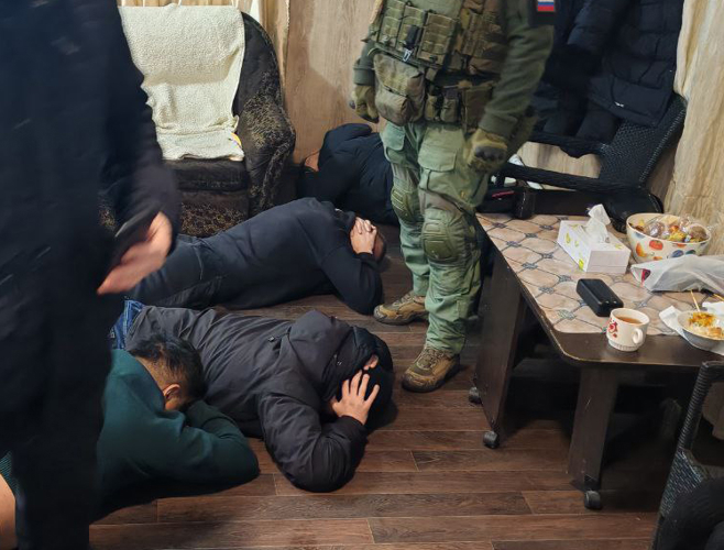 На Сахалине при силовой поддержке СОБР «Редут» пресечена деятельность незаконного игорного заведения