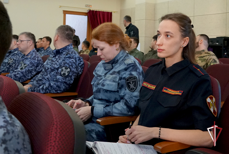 В управлении Росгвардии по Сахалинской области стартовал зимний период обучения 