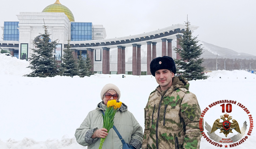 В Управлении Росгвардии по Сахалинской области прошли мероприятия, посвященные Международному женскому дню