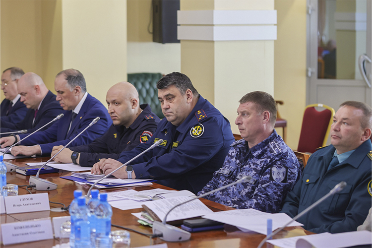 На Сахалине представитель регионального управления Росгвардии принял участие в заседании антинаркотической комиссии 