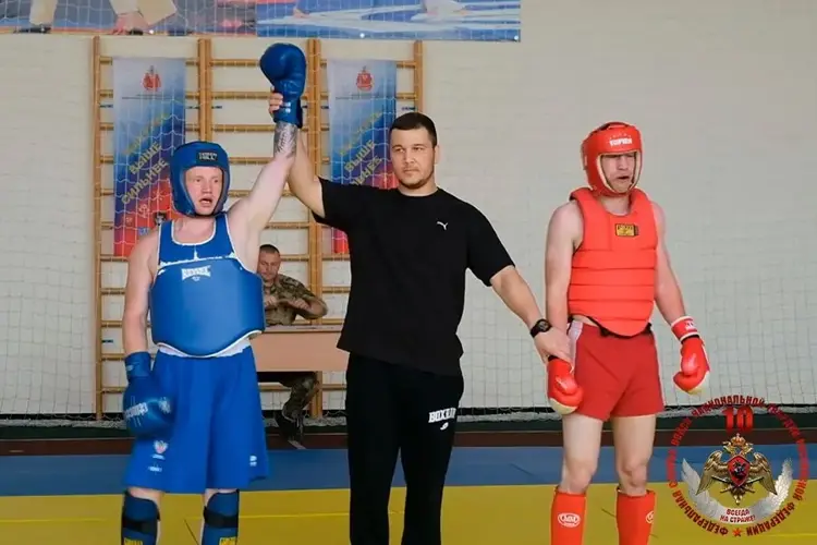 Сахалинские росгвардейцы стали лучшими на чемпионате Восточного округа по комплексному единоборству