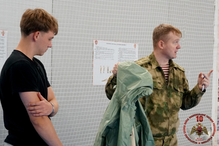 На Сахалине Росгвардия стала площадкой для проведения военно-спортивной игры «Взвод первого курса»