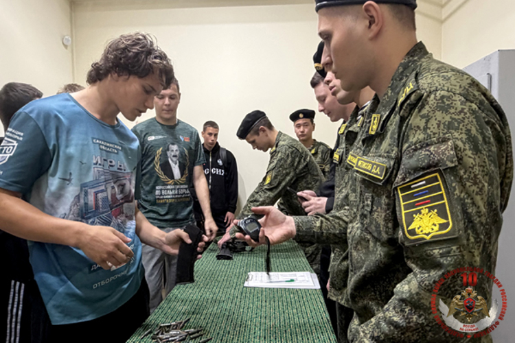 На Сахалине Росгвардия стала площадкой для проведения военно-спортивной игры «Взвод первого курса»